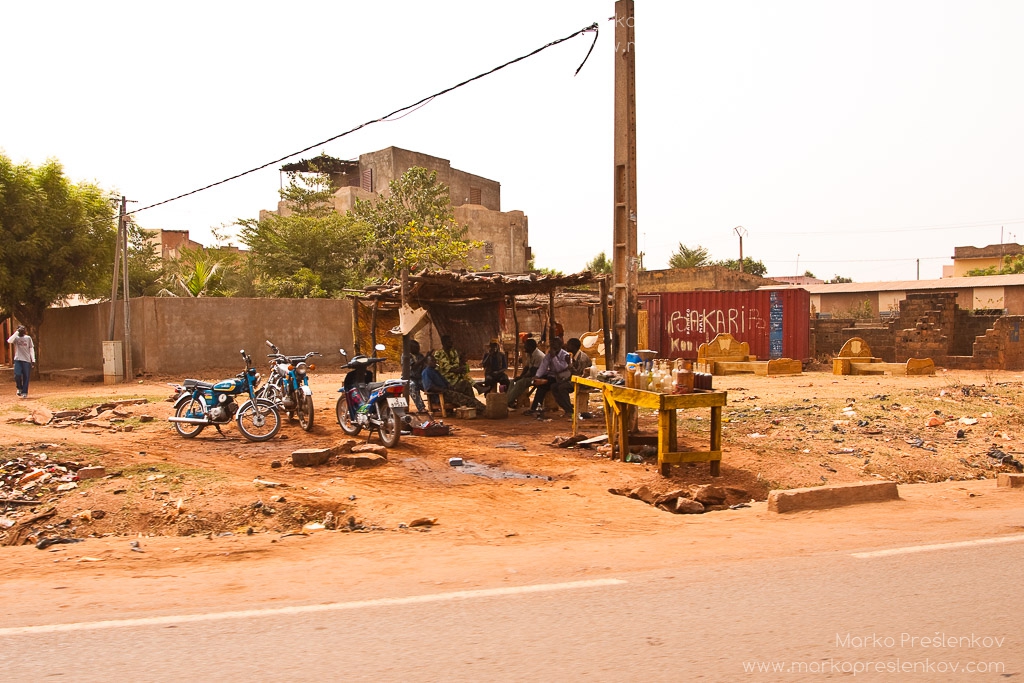 Gas stall